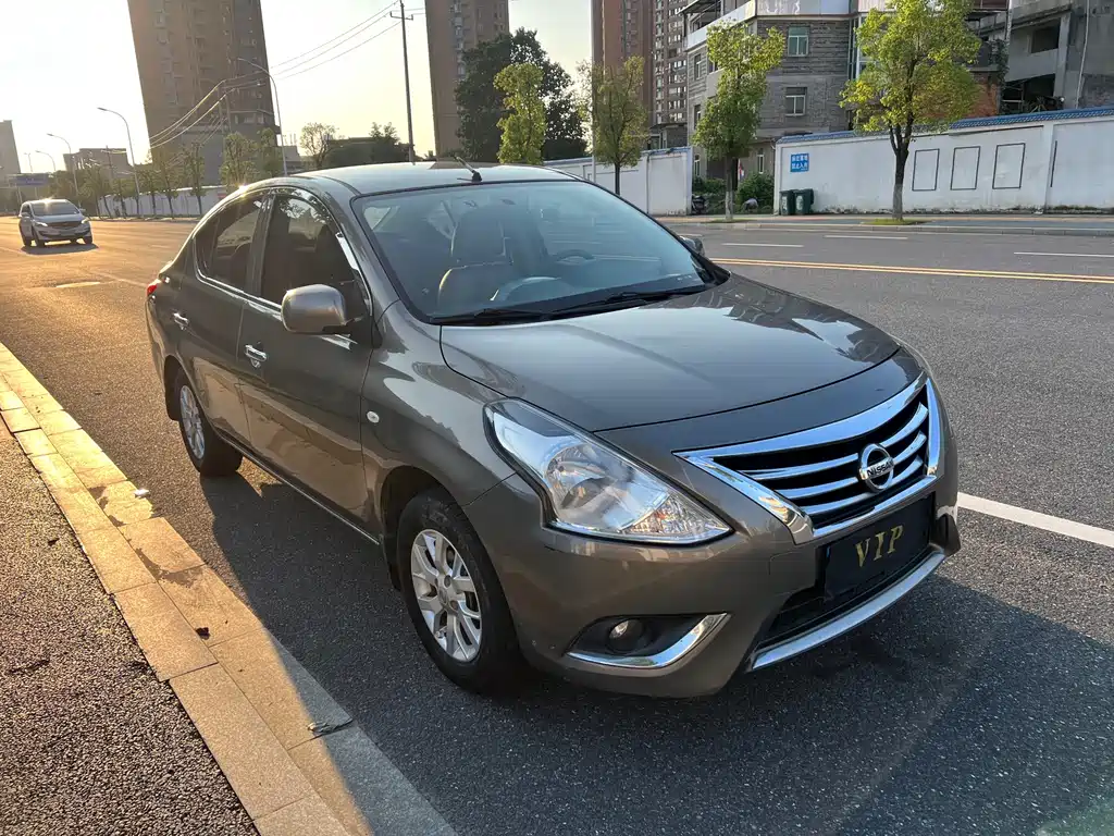 Nissan Sunny — миниатюра 3