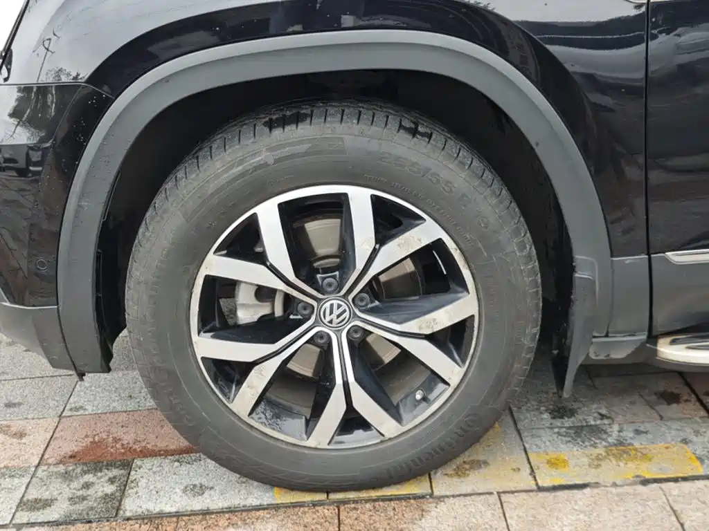 Volkswagen Teramont — миниатюра 10