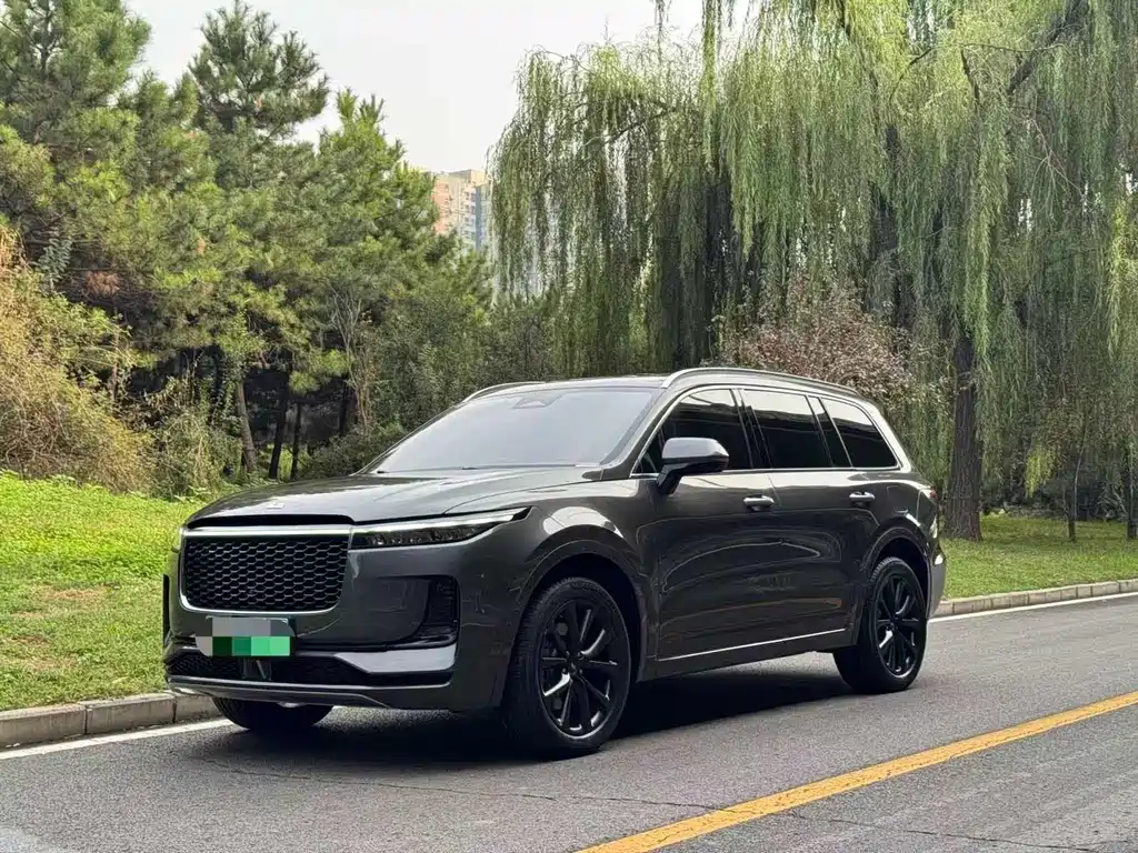 Li Auto Li ONE — миниатюра 2