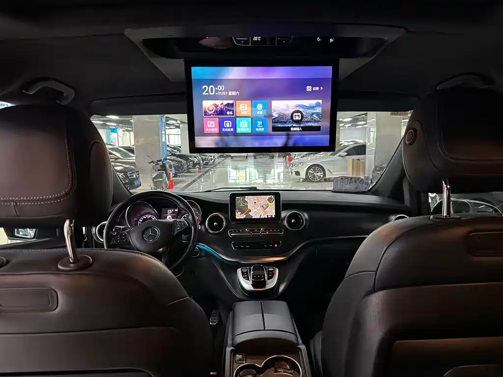 Mercedes-Benz V-Class V 2018 V 260 L Luxury Long Wheelbase VI