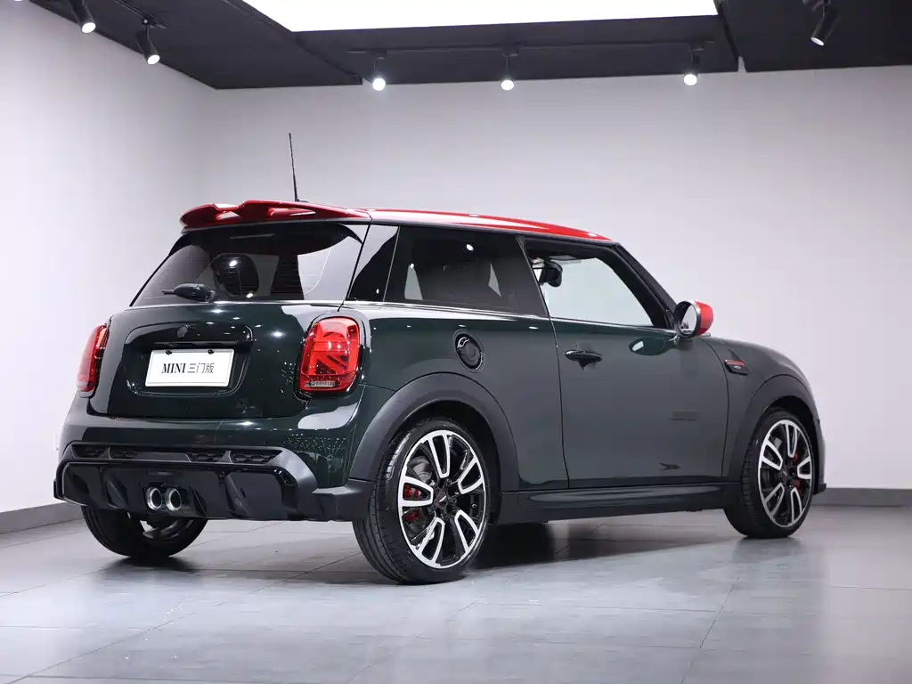 MINI JCW
