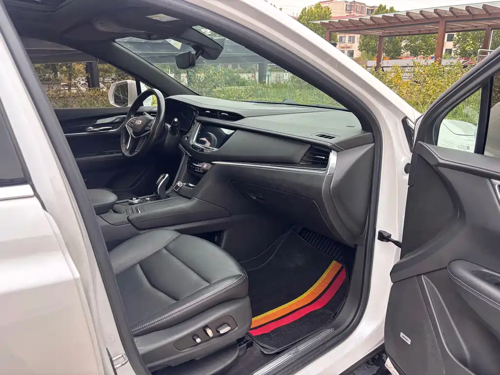 Cadillac XT5 — миниатюра 13
