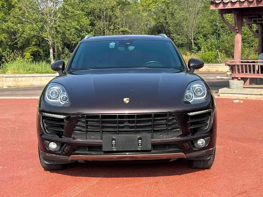 Porsche Macan — миниатюра 2