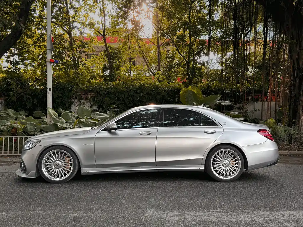 Mercedes-Benz S-Class AMG — миниатюра 10