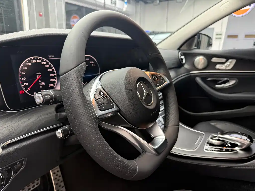 Mercedes-Benz E-Class E 2016 E 300 L Sport Fashion