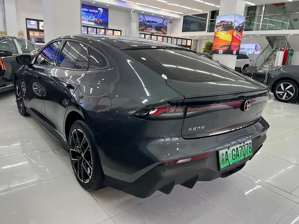 Changan UNI-V iDD — миниатюра 8