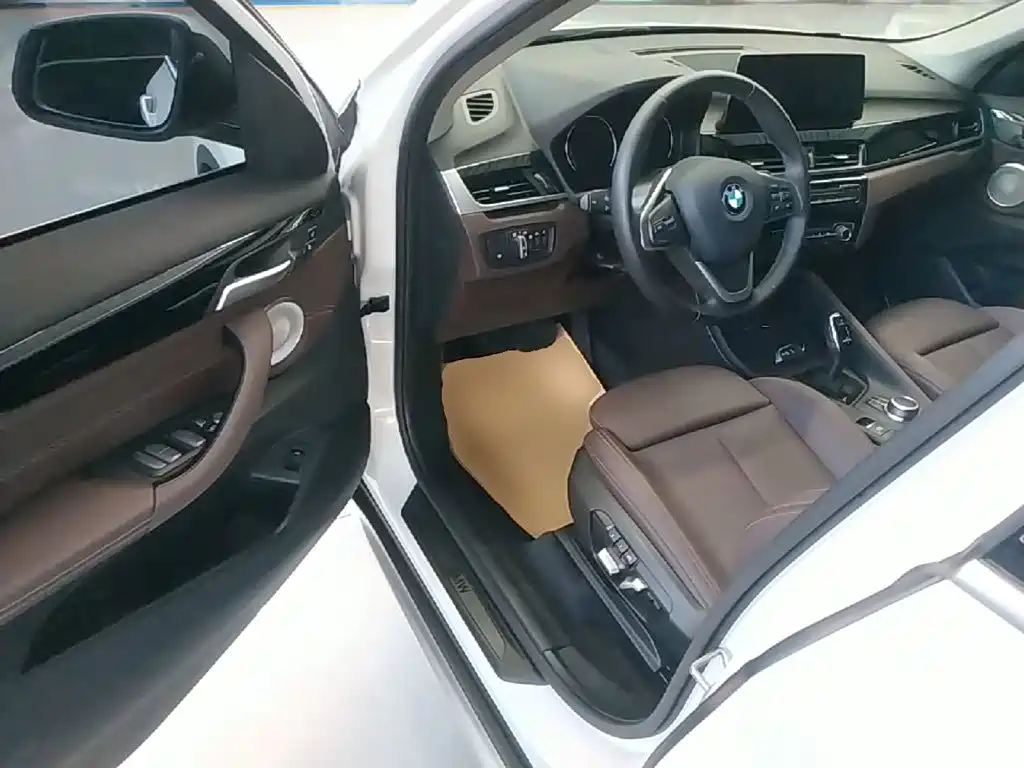 BMW X1 — миниатюра 16