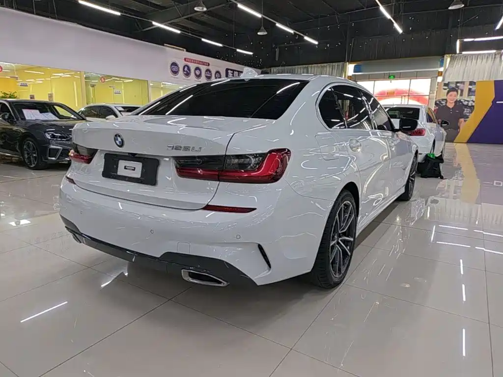 BMW 3 Series — миниатюра 7