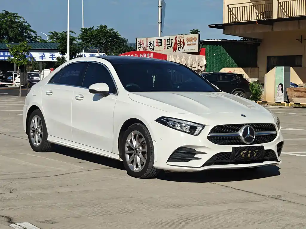 Mercedes-Benz A-Class — миниатюра 3