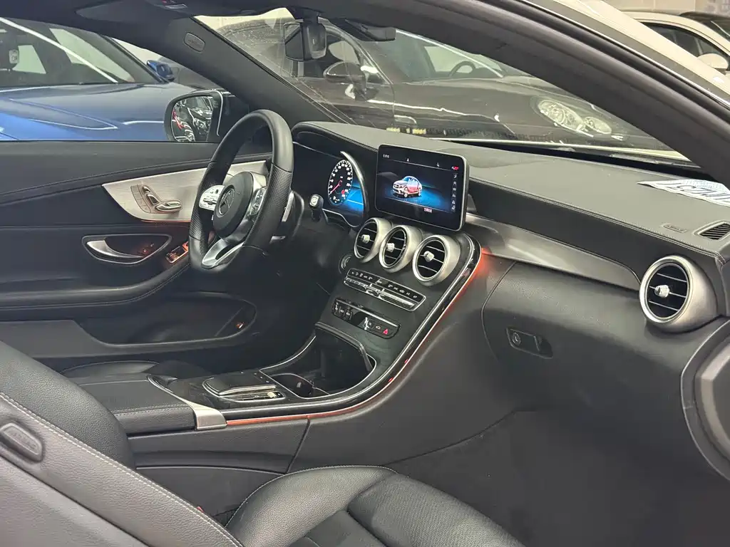 Mercedes-Benz C-Class (Import) — миниатюра 4