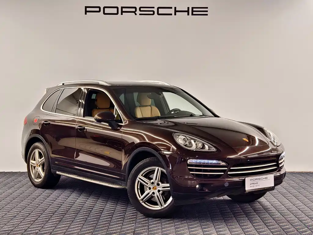Porsche Cayenne — миниатюра 3