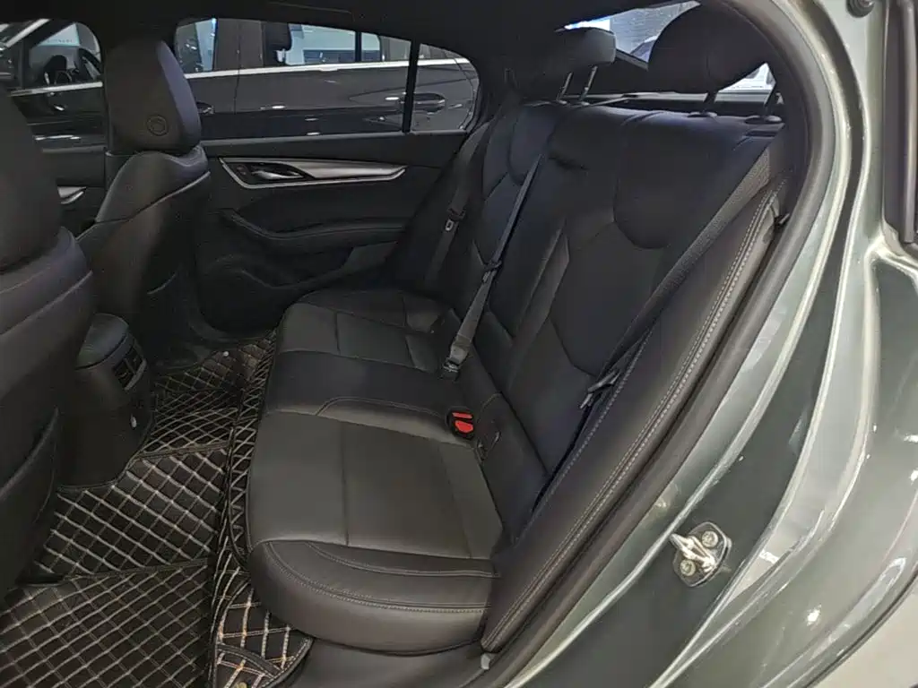 Cadillac CT5 — миниатюра 17