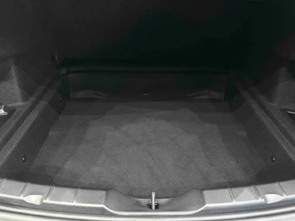 BMW 1 Series — миниатюра 18