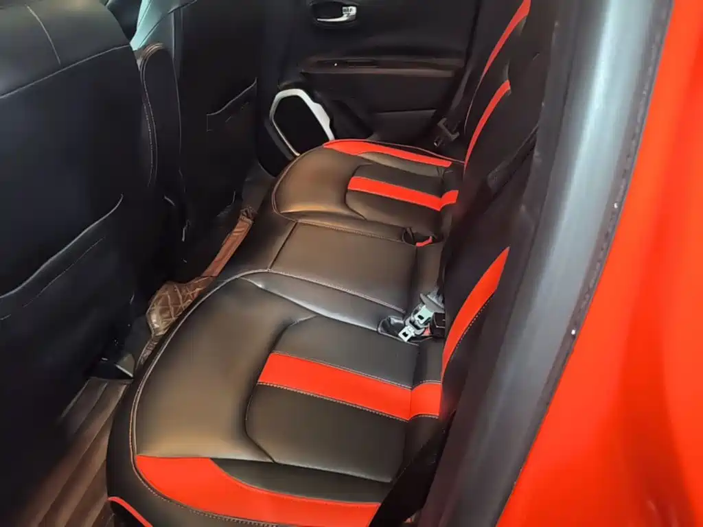 Jeep Renegade — миниатюра 17