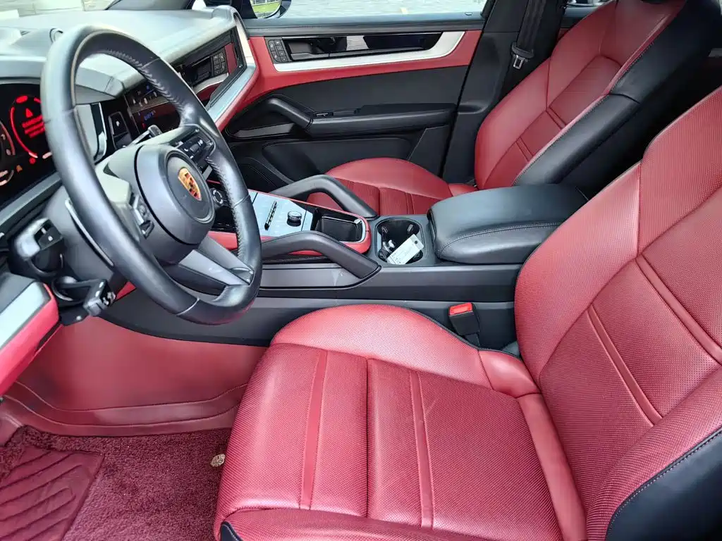 Porsche Cayenne — миниатюра 4