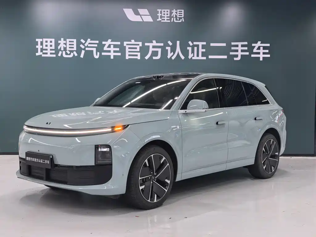 Li Auto Li L6 2025