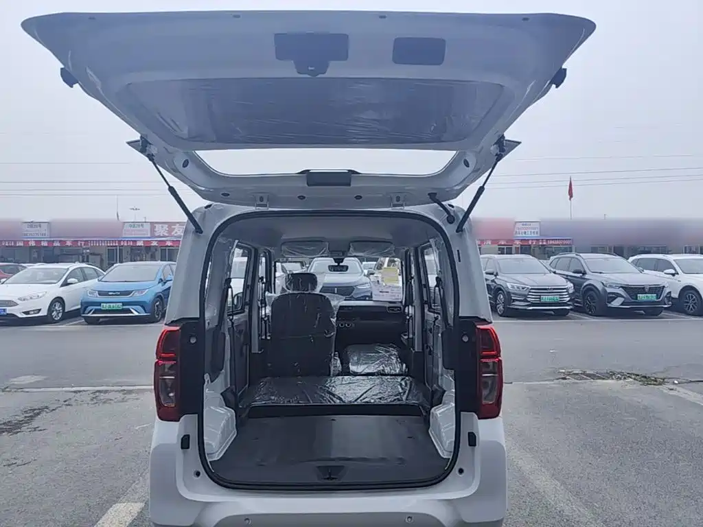 Wuling Zhiguang EV — миниатюра 19