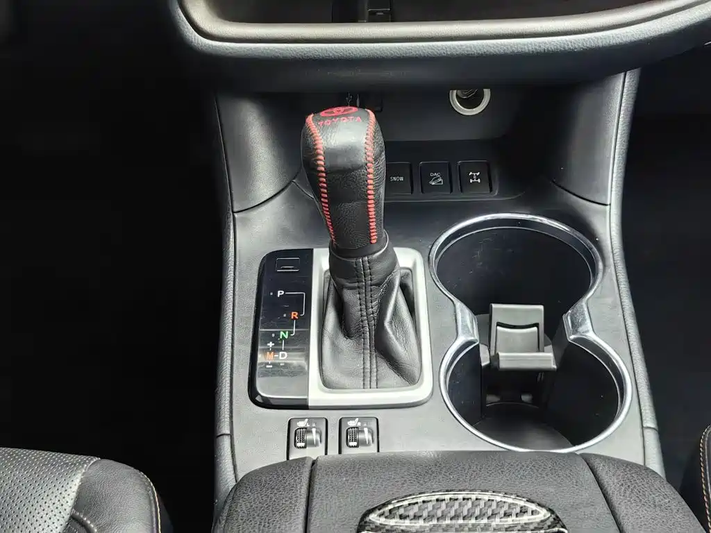 Toyota Highlander — миниатюра 13
