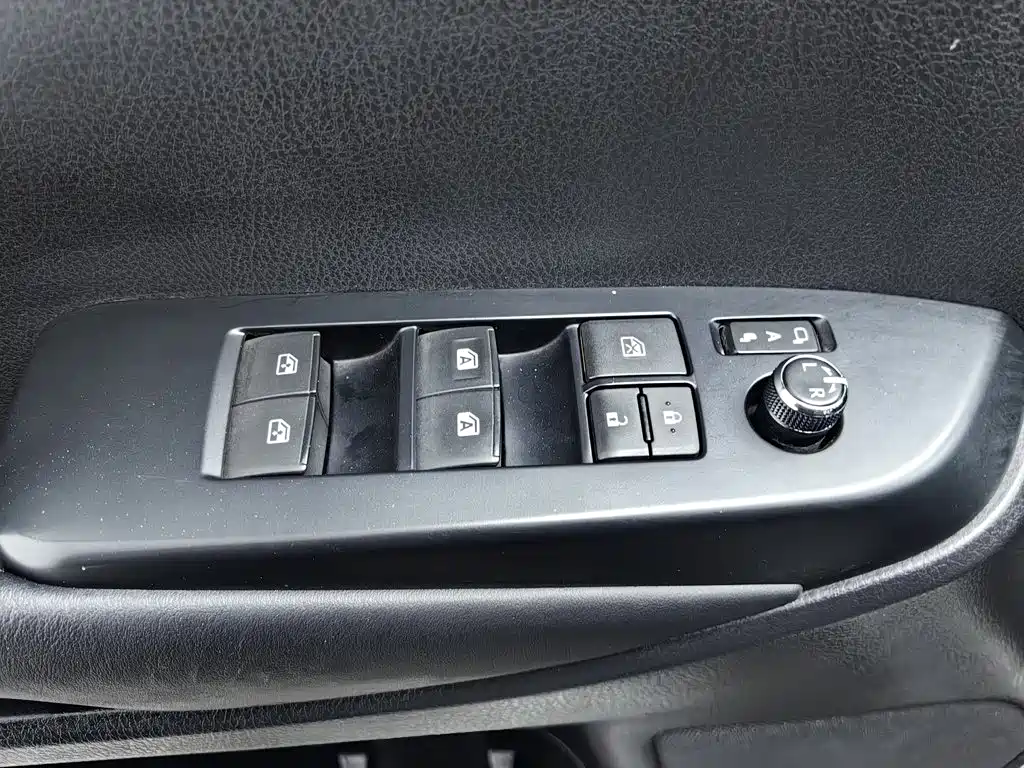 Toyota Highlander — миниатюра 9