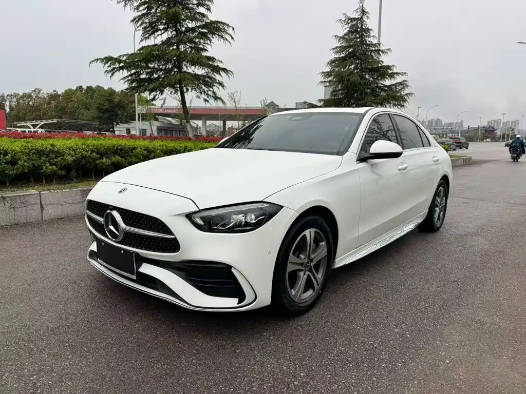 奔驰C级 2022款 改款 C 200 L 运动版 2022