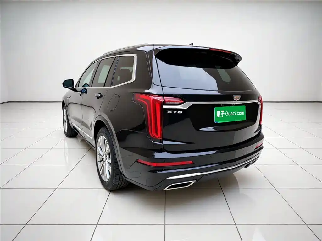 Cadillac XT6 2020 28T мест Luxury