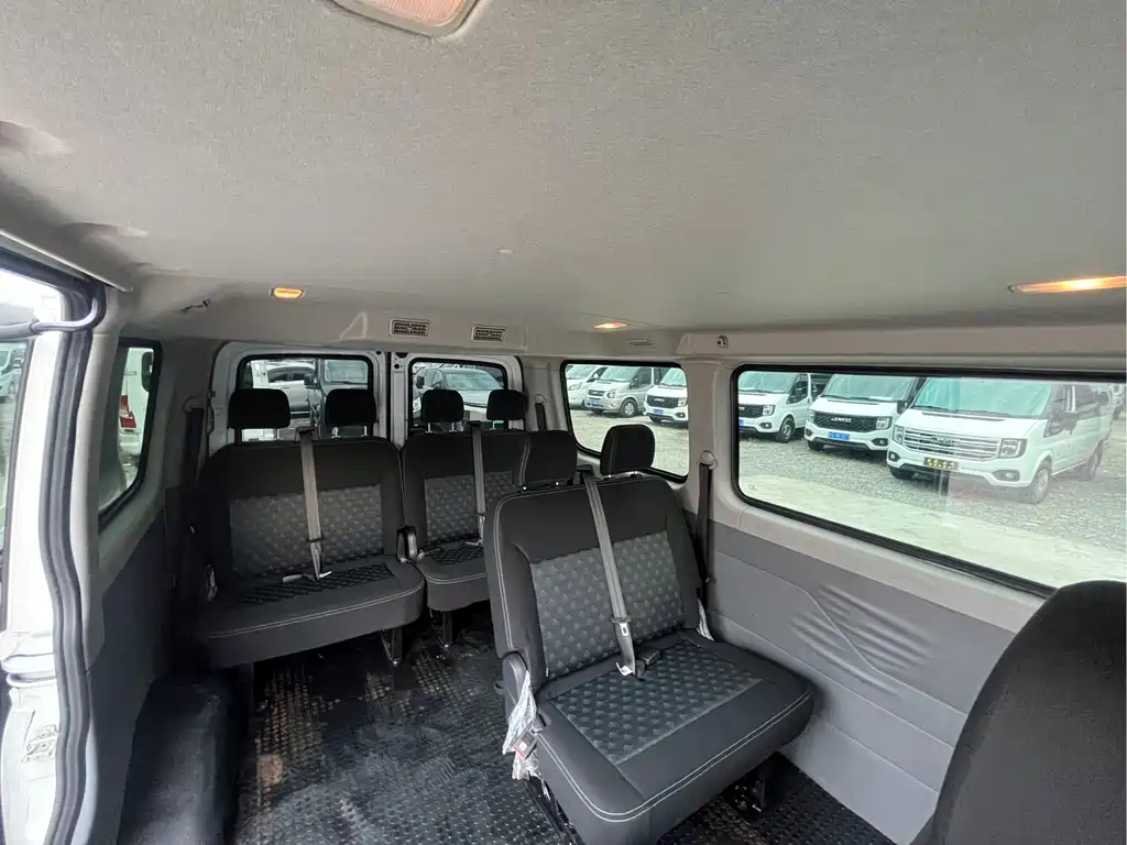 MAXUS V80 — миниатюра 12