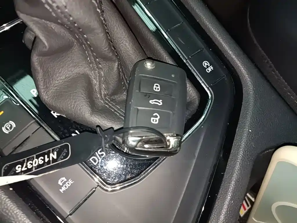 Volkswagen Tharu — миниатюра 9
