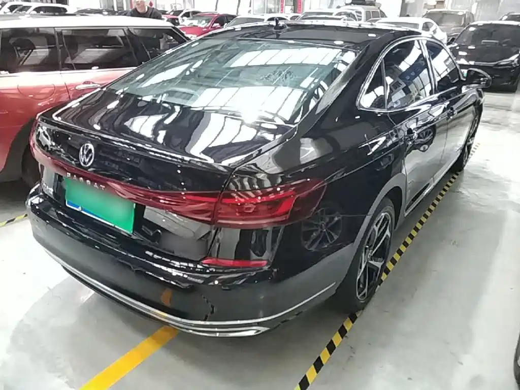 Volkswagen Passat — миниатюра 7