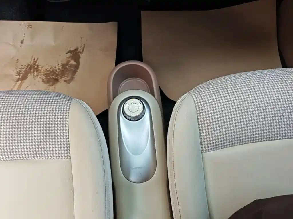 Wuling MINIEV — миниатюра 14