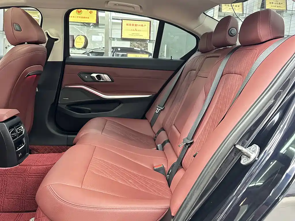 BMW 3 Series — миниатюра 9