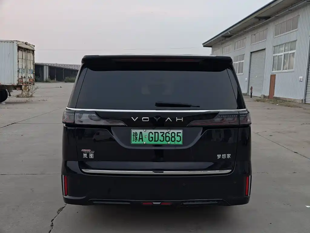 VOYAH Dreamer — миниатюра 8