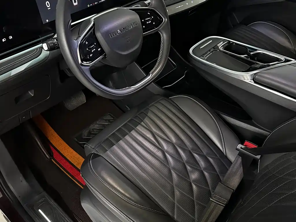 SAIC MAXUS EVERYONE 9