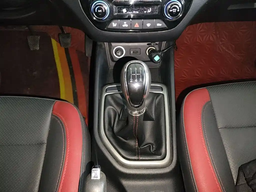 Changan Eado XT — миниатюра 14
