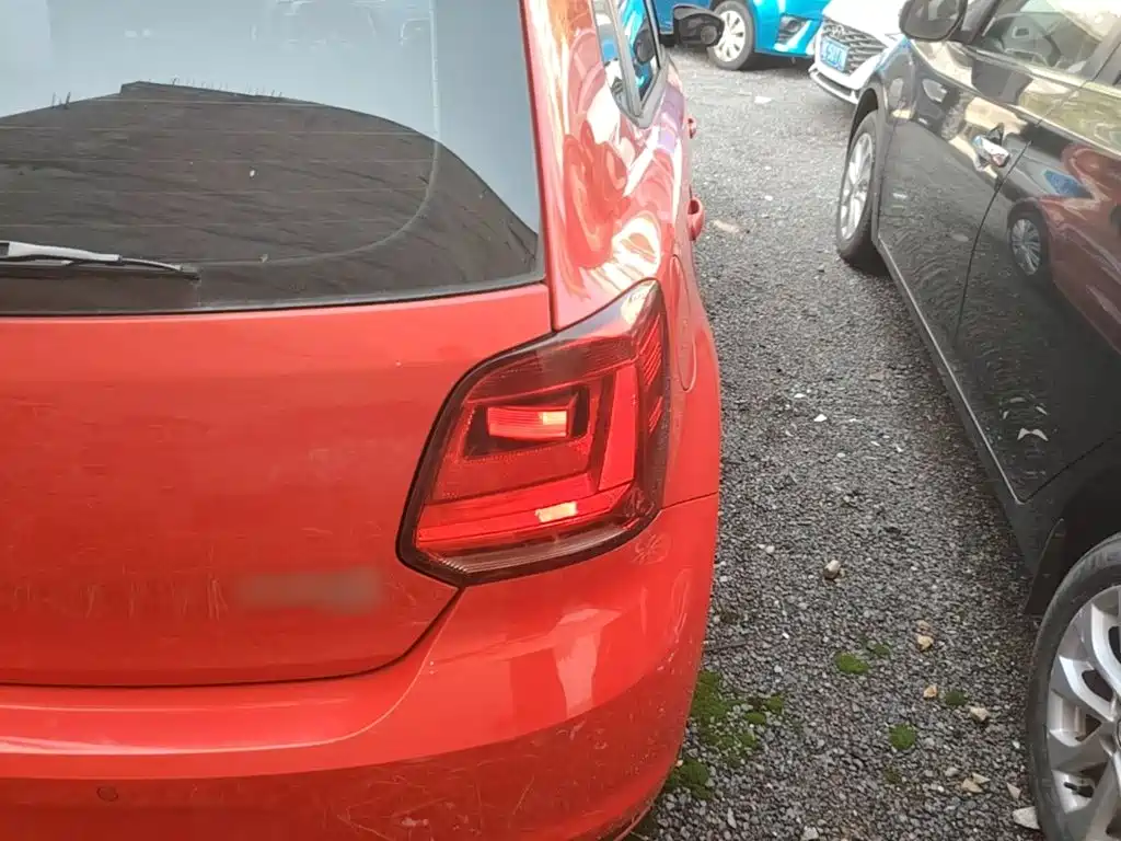 Volkswagen Polo — миниатюра 8