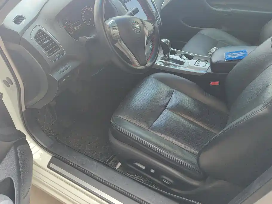 Nissan Teana — миниатюра 9