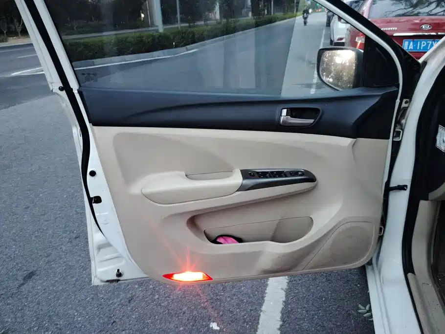 Haima Haima M3 — миниатюра 7