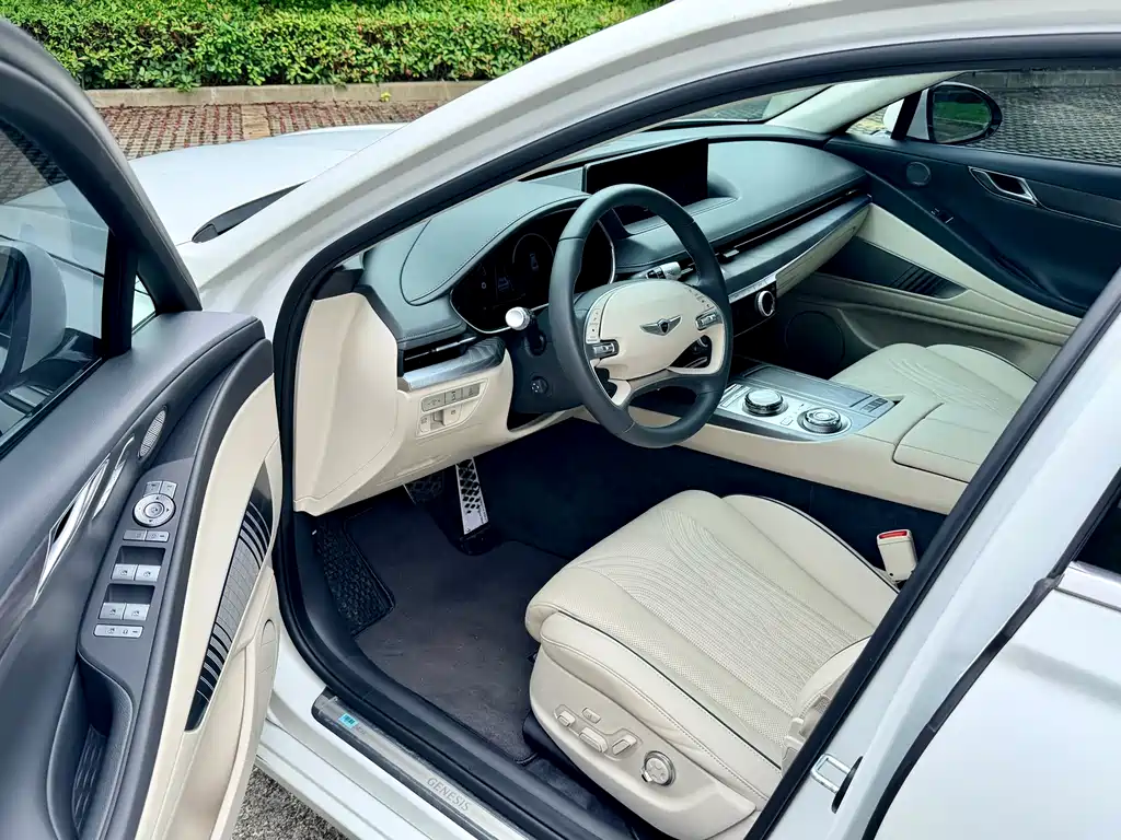 Genesis G80 2023 2.5T Flagship