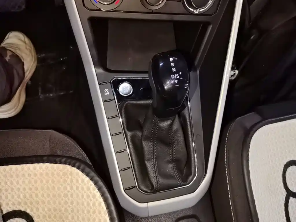 Volkswagen Polo — миниатюра 14