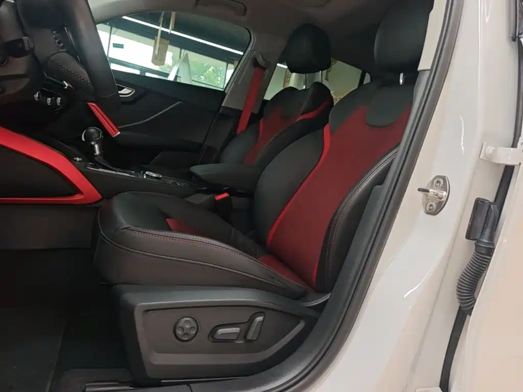 Audi Q2L — миниатюра 15