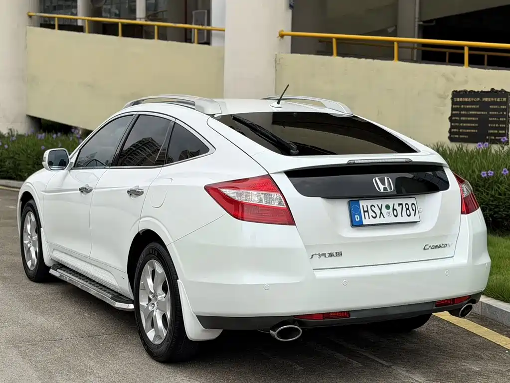 Honda Crosstour — миниатюра 6