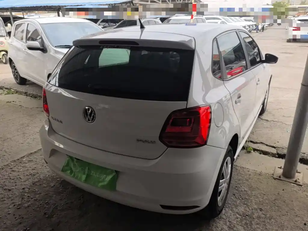 Volkswagen Polo — миниатюра 7