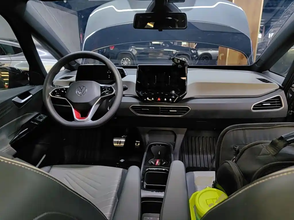 Volkswagen ID.3 — миниатюра 10
