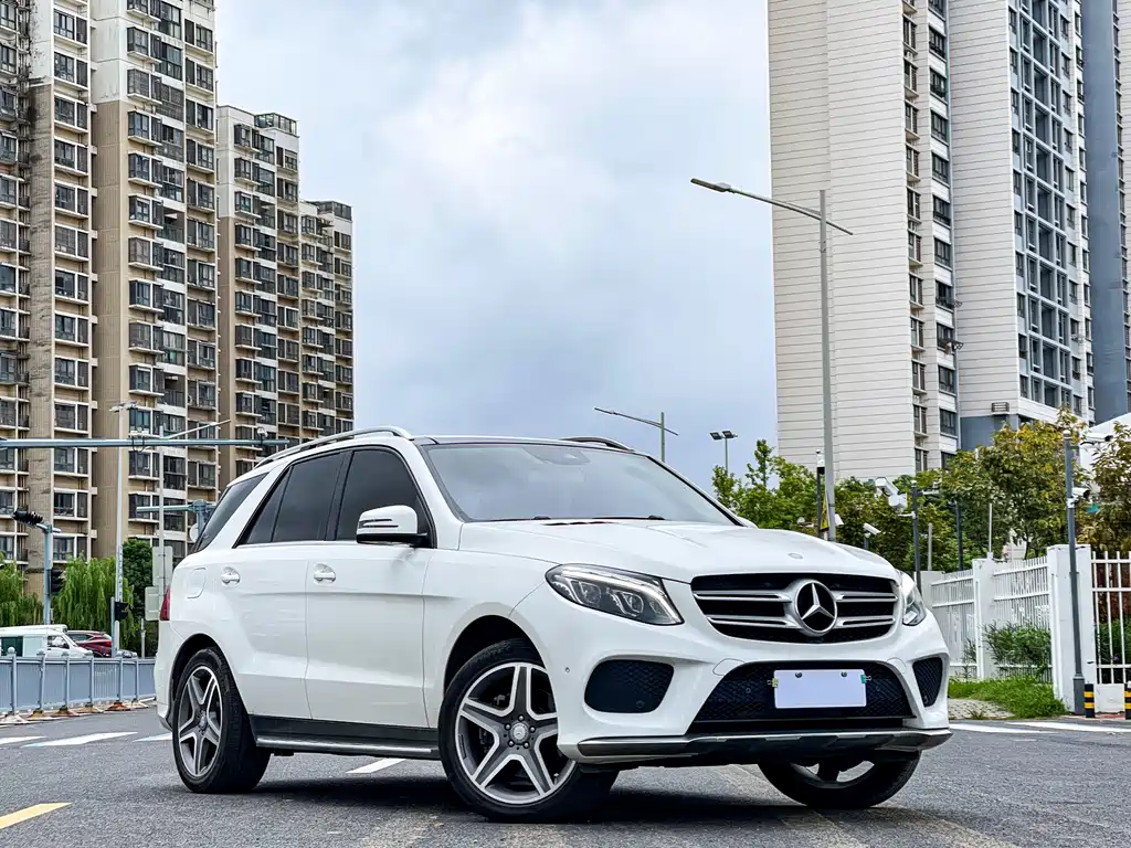 MERCEDES-BENZ GLE