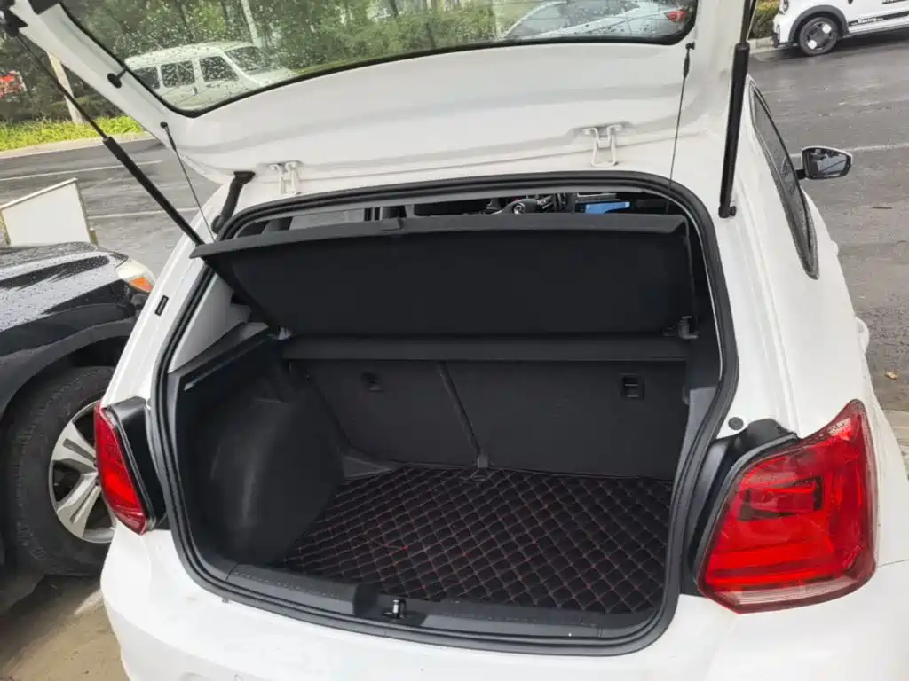 Volkswagen Polo — миниатюра 19