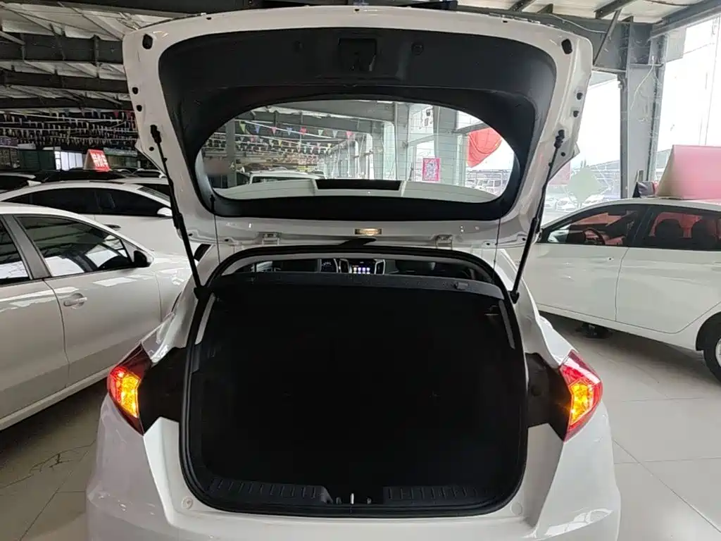 Changan Eado XT — миниатюра 19