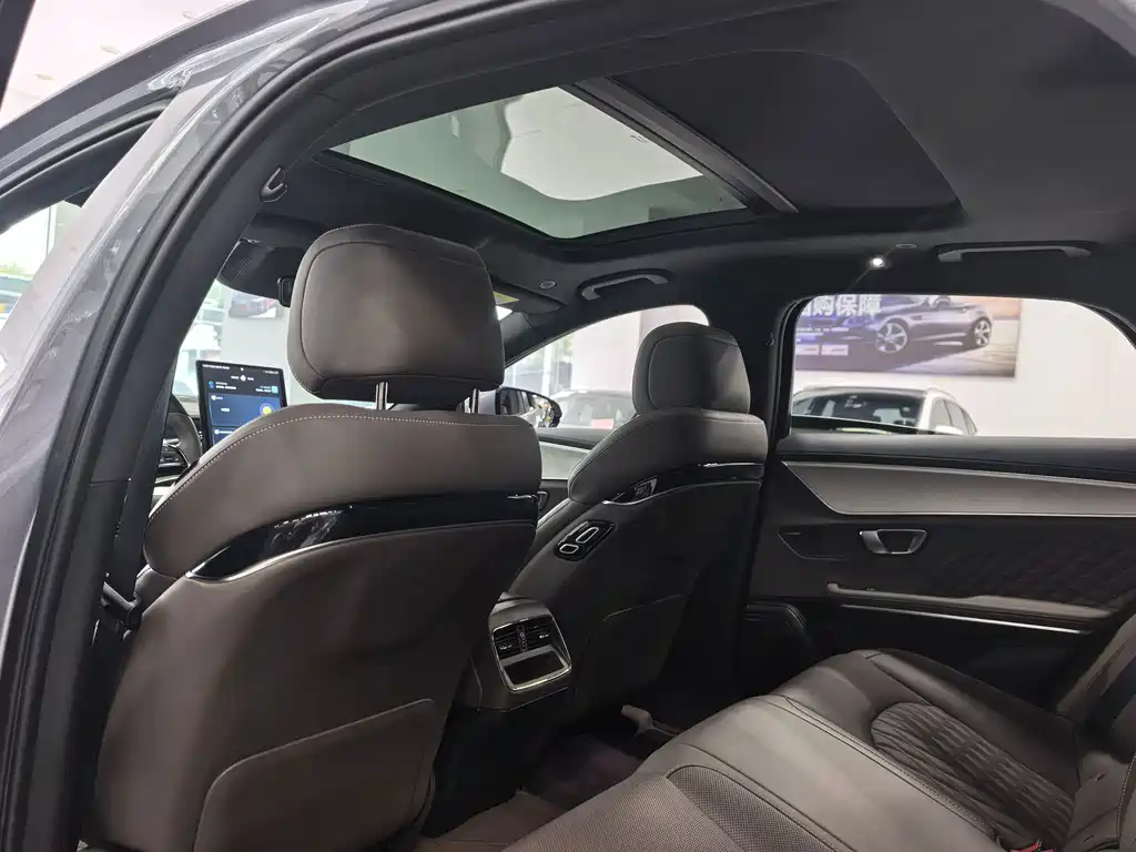 BYD Han — миниатюра 13