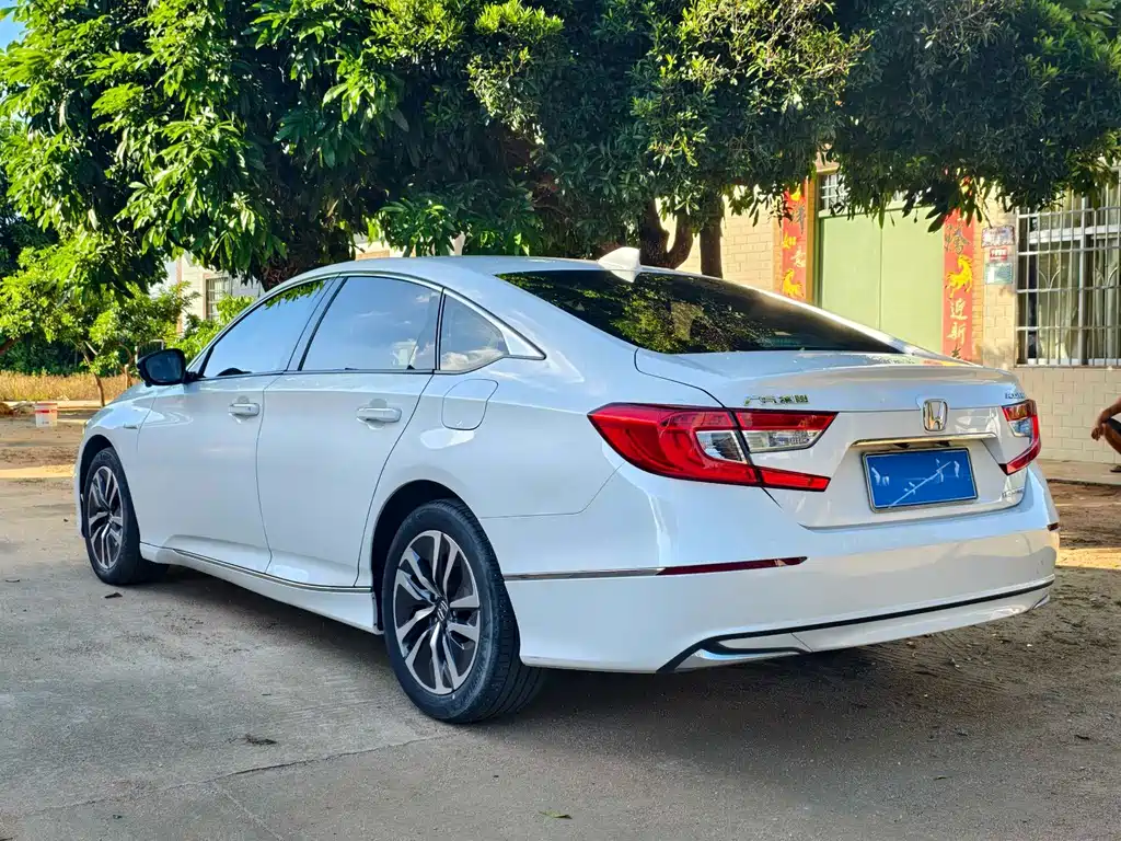 Honda Accord — миниатюра 3
