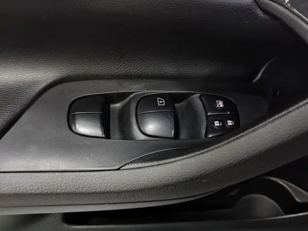 Nissan Teana — миниатюра 9