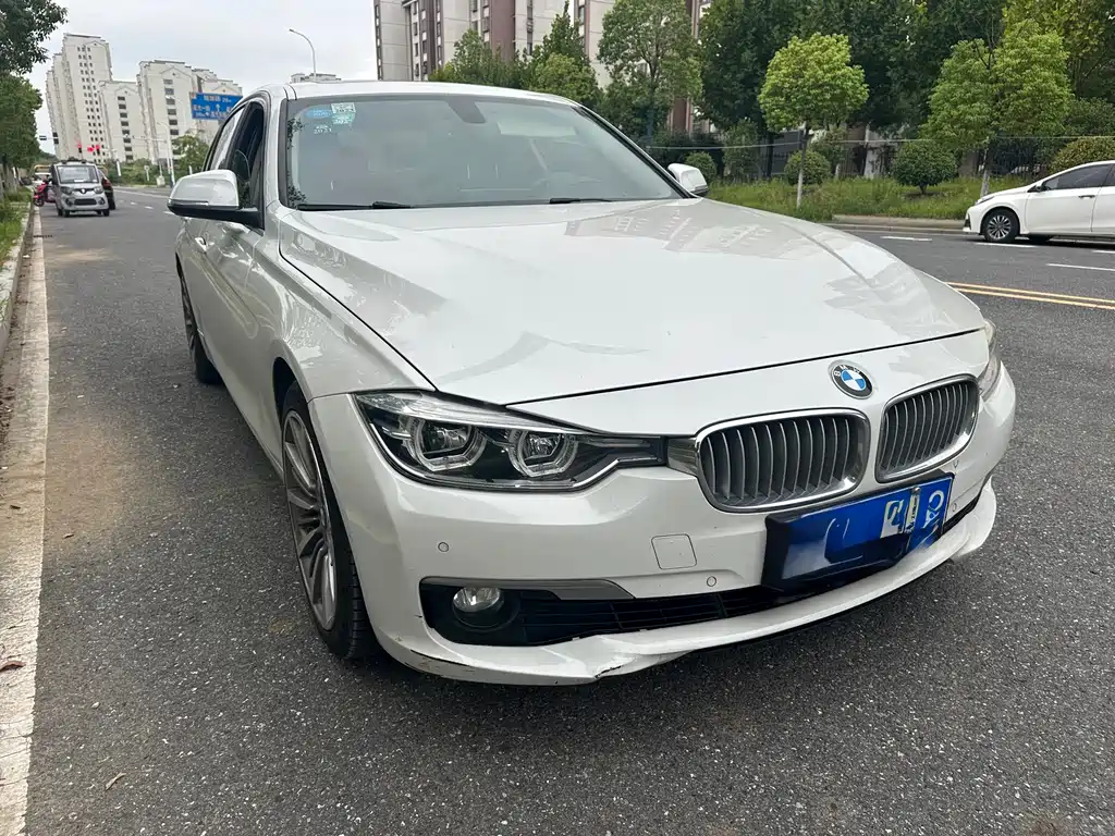 BMW 3 Series — миниатюра 2