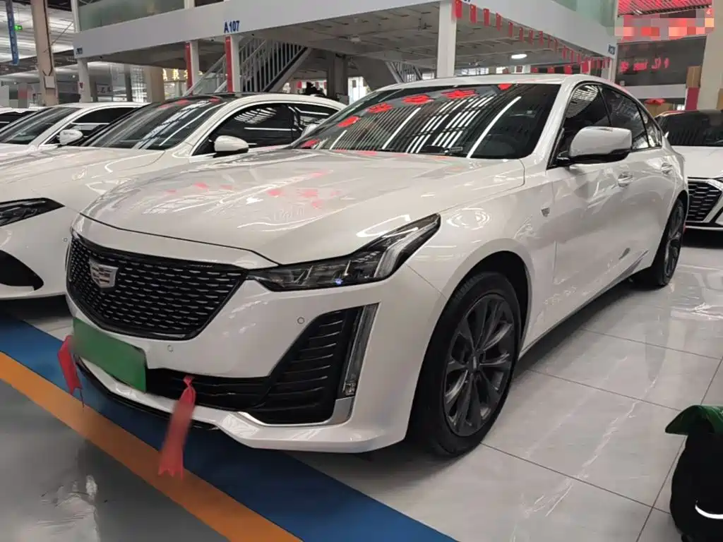 Cadillac CT5 — миниатюра 2